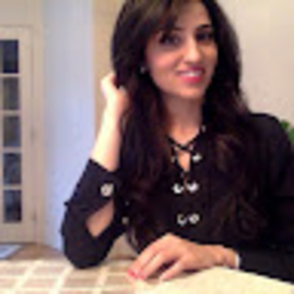 Meet your Posher, Treena - Picture 1 of 1